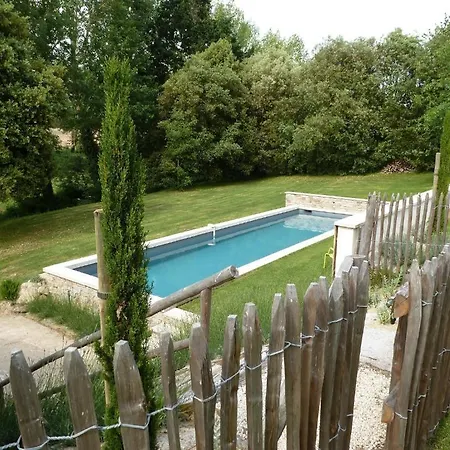 Le Logis Du Bourg Alojamento de Acomodação e Pequeno-almoço Le Tablier