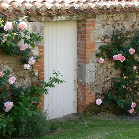 Le Logis Du Bourg Le Tablier