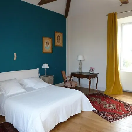 Le Logis Du Bourg *