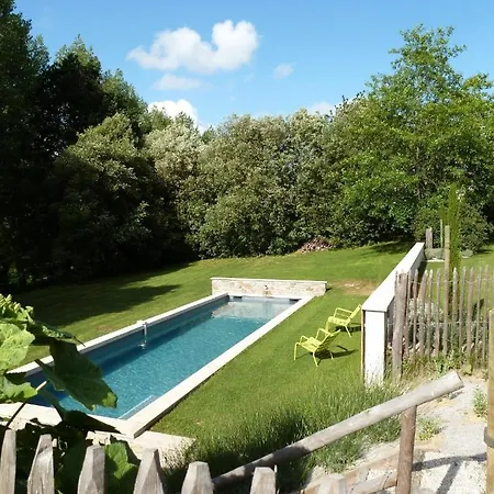 Alojamento de Acomodação e Pequeno-almoço Le Logis Du Bourg Le Tablier